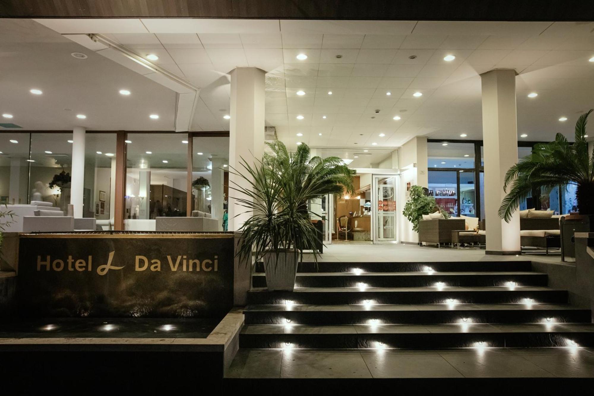 Hotel Leonardo Da Vinci Wellness Spa บิบิโอเน ภายนอก รูปภาพ