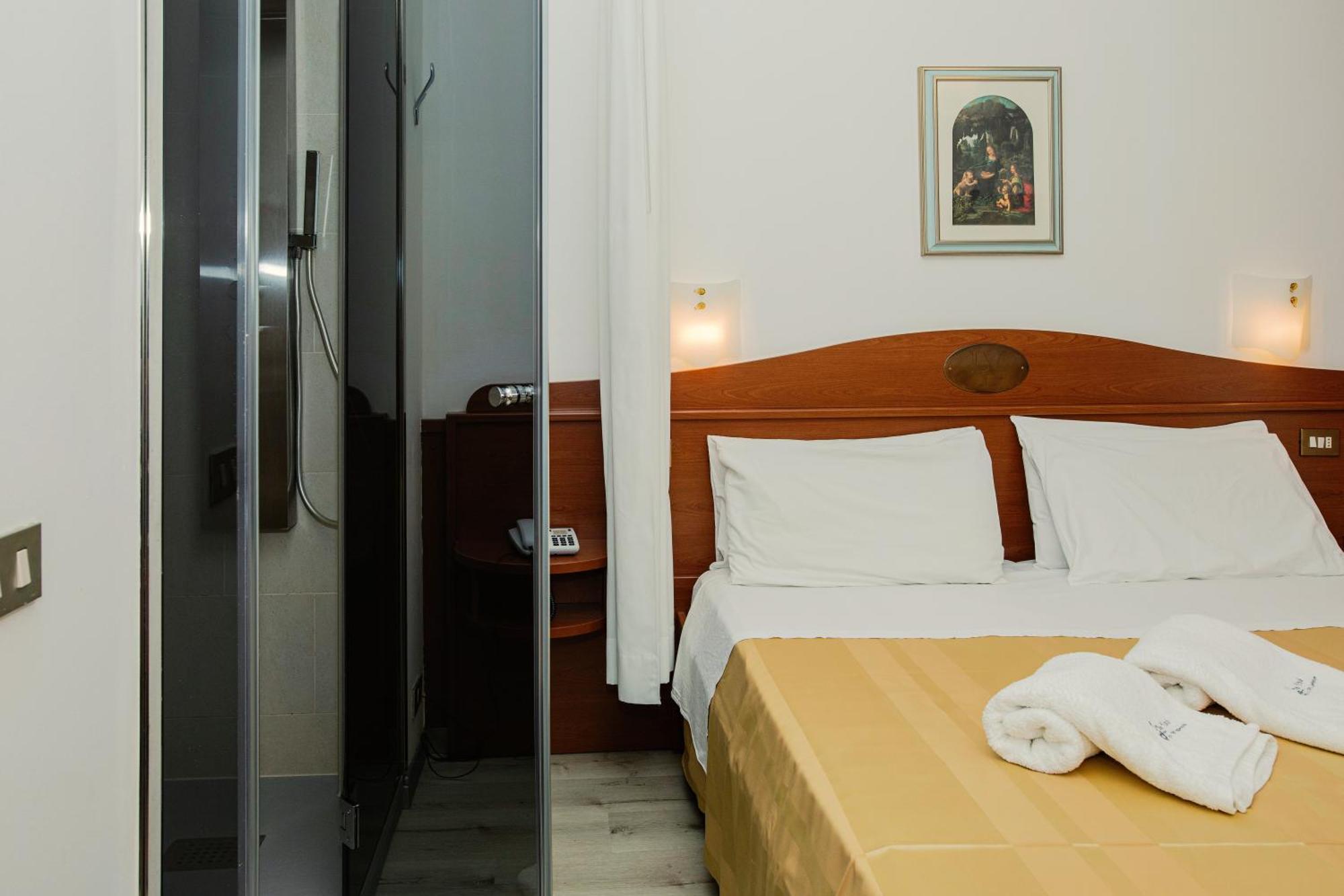 Hotel Leonardo Da Vinci Wellness Spa บิบิโอเน ภายนอก รูปภาพ