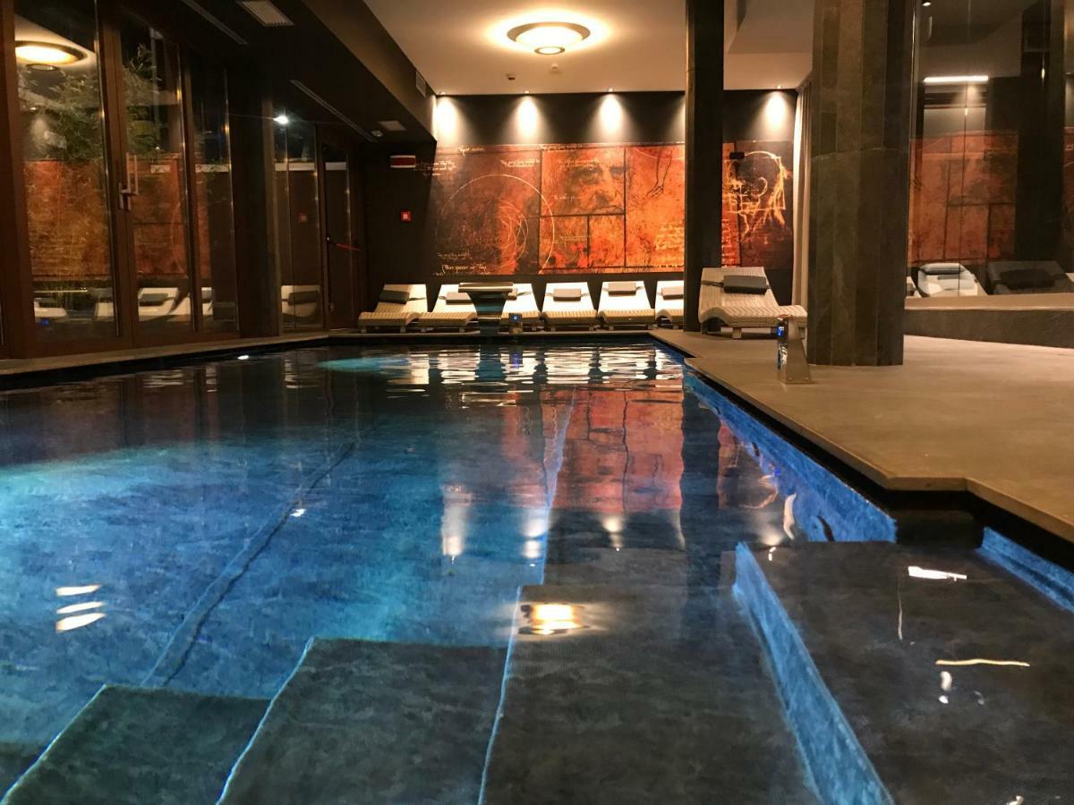 Hotel Leonardo Da Vinci Wellness Spa บิบิโอเน ภายนอก รูปภาพ