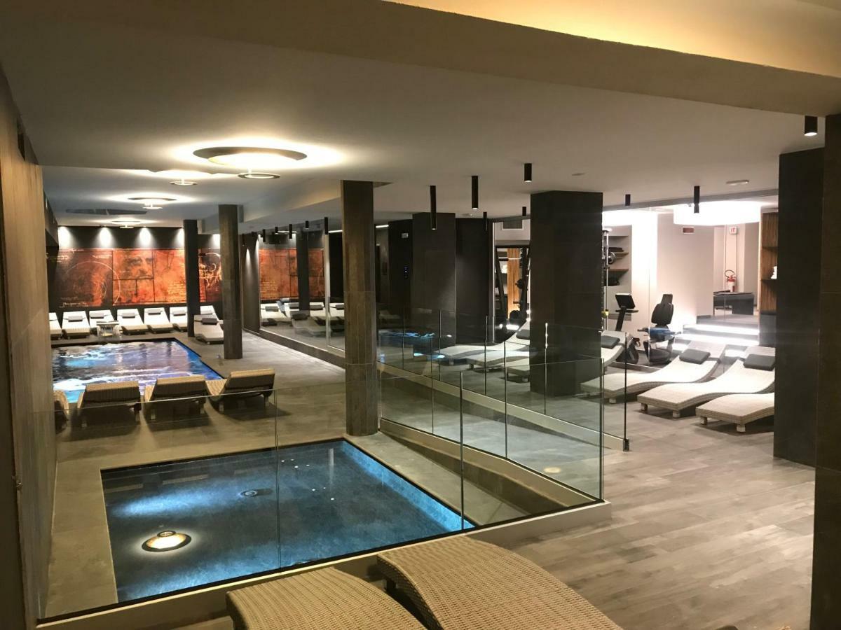 Hotel Leonardo Da Vinci Wellness Spa บิบิโอเน ภายนอก รูปภาพ