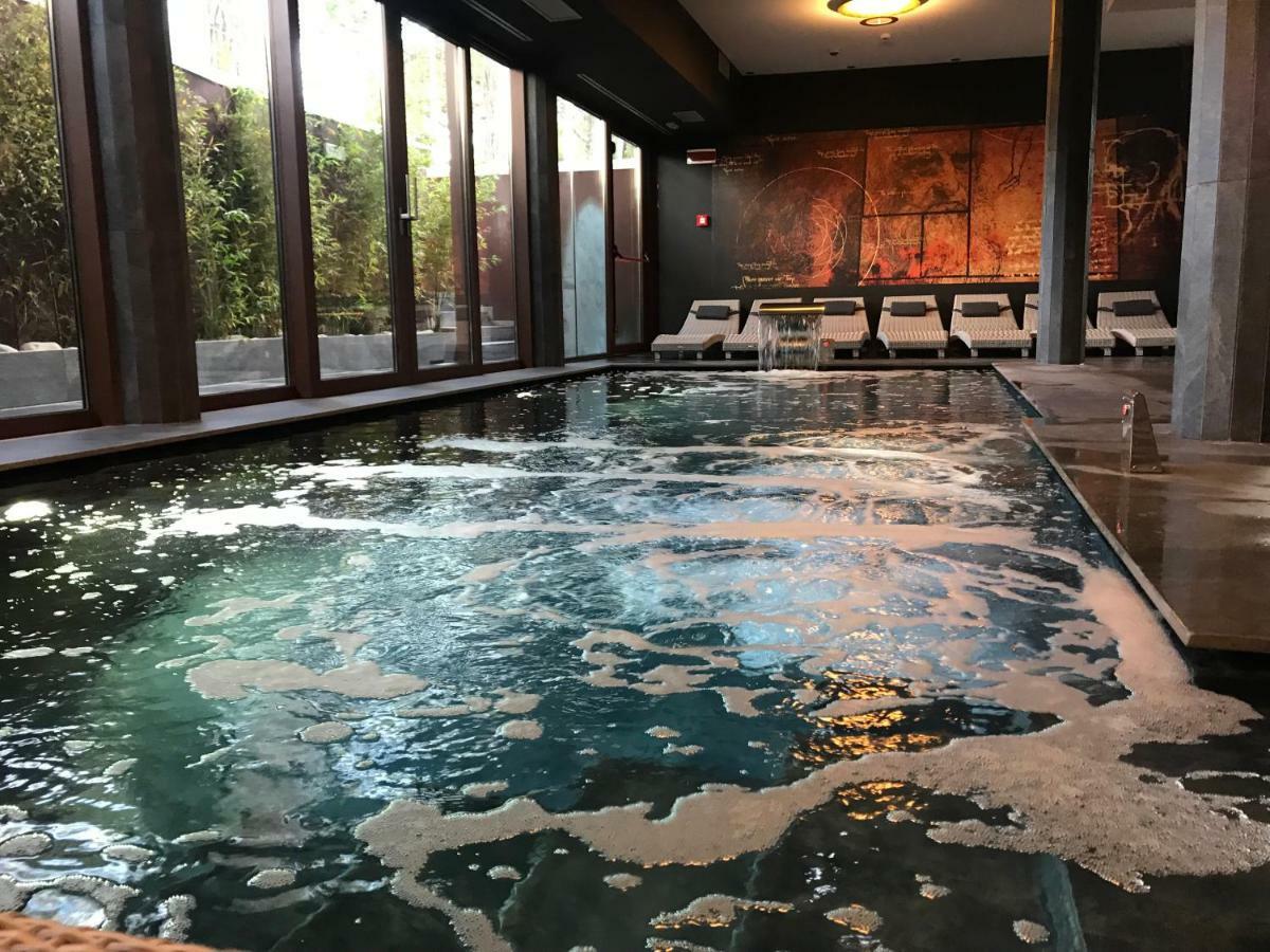 Hotel Leonardo Da Vinci Wellness Spa บิบิโอเน ภายนอก รูปภาพ